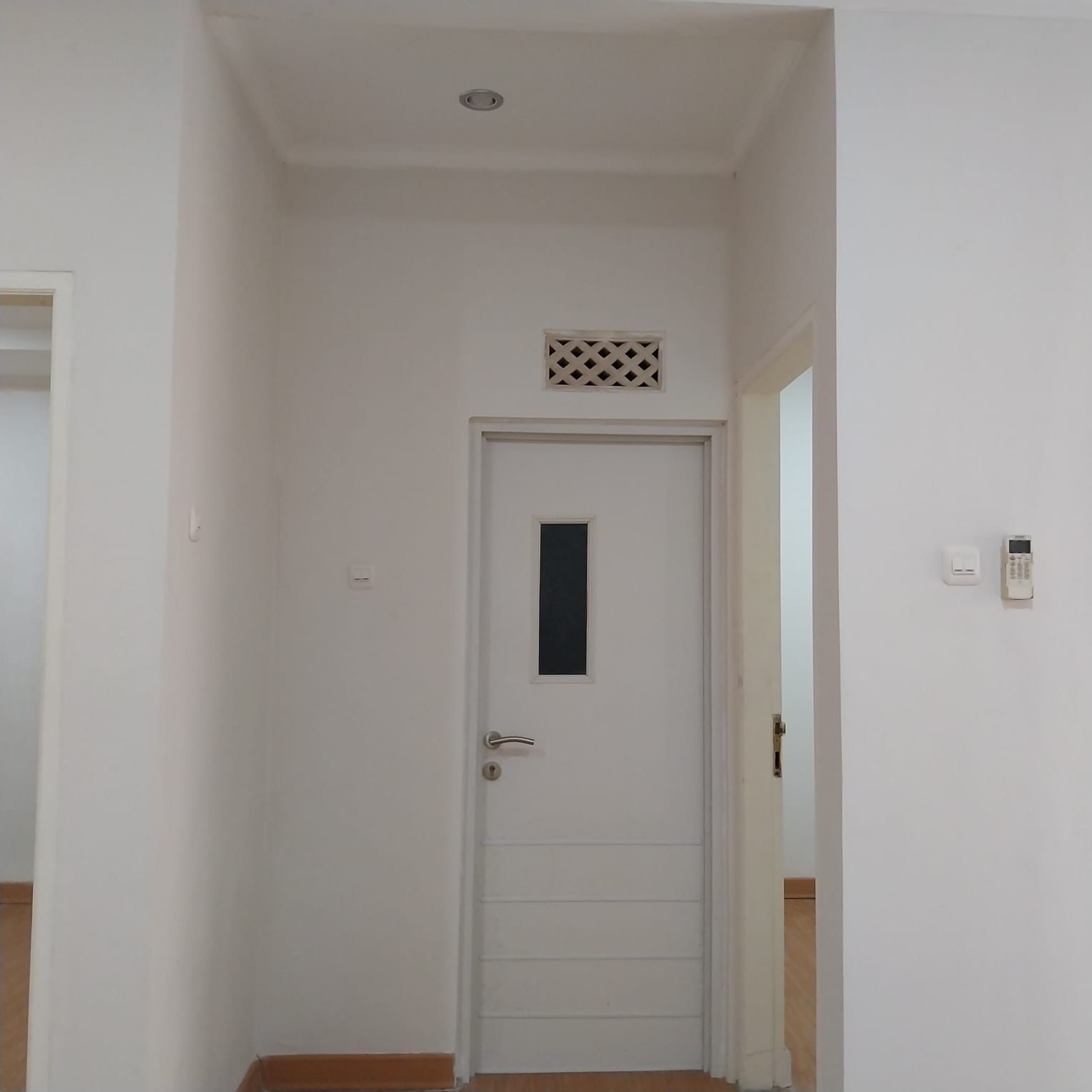 Rumah dijual di Cluster Nice Deltamas 